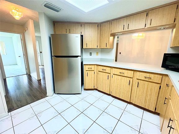 5th image of 10891 SW 89TH AVENUE