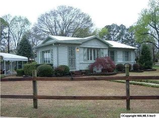 3801 Price Rd SW, Huntsville, AL 35805