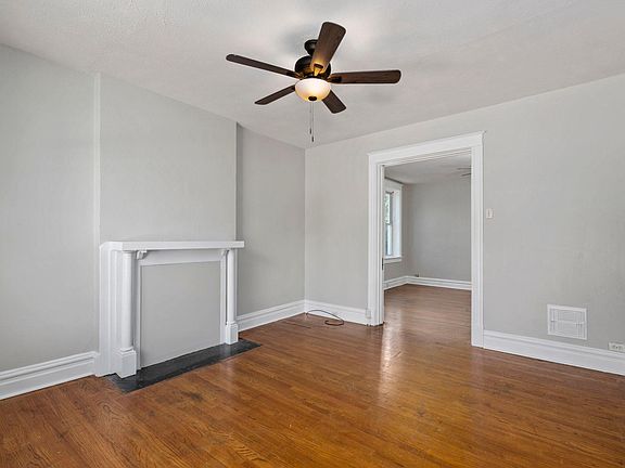 4th image of 3343 Virginia Ave