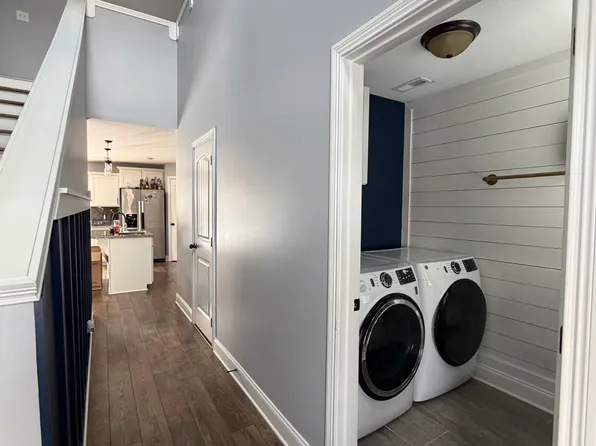 506 Sourwood Dr, Clarksville, TN 37042