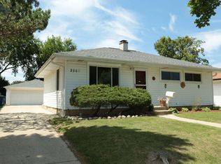 2865 S 66th St, Milwaukee, WI 53219