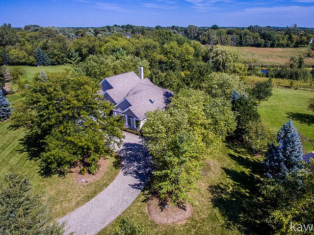 1st image of 22481 N Foxtail Dr