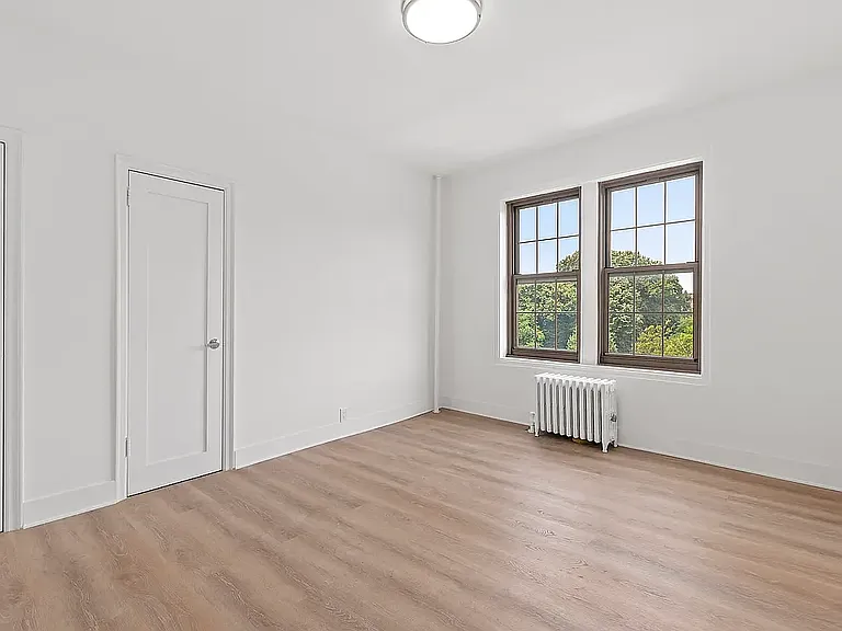 1100 Grand Concourse #4B — Photo 11