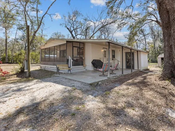 180 NE 209th Ave, Old Town, FL 32680