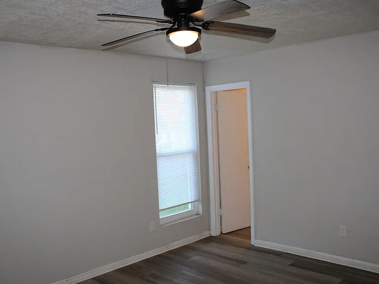 3109 Jennifer Ct — Photo 14