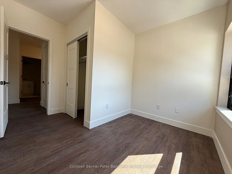 604 Queen St S #109 — Photo 18