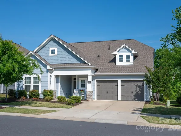 1260 Thomas Knapp Pkwy, Fort Mill, SC 29715