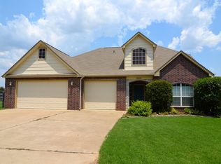 2213 N 6th St, Broken Arrow, OK 74012