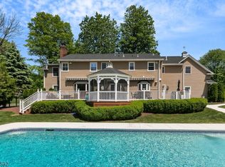 17 Granville Way, Basking Ridge, NJ 07920