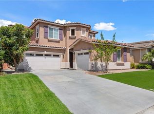 10976 White Ash Ln, Fontana, CA 92337