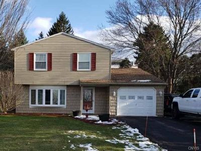 6255 Tobinlea Cir, East Syracuse, NY, 13057