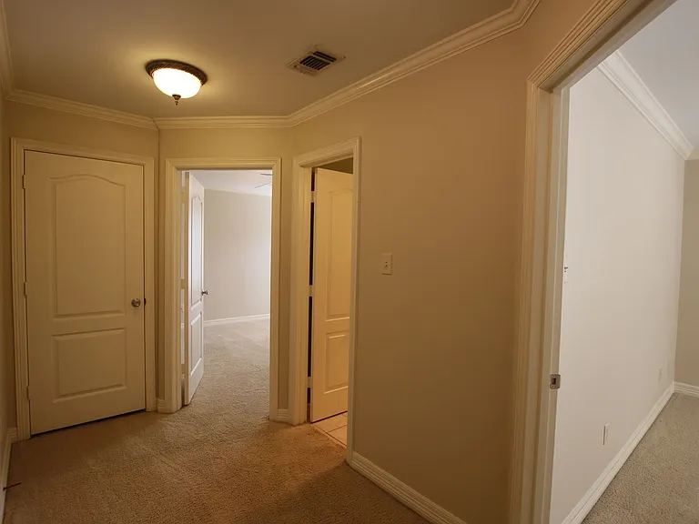 1202 River Bend Dr — Photo 21
