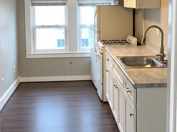 79 Pearl St Floor 2, Middleboro, MA 02346