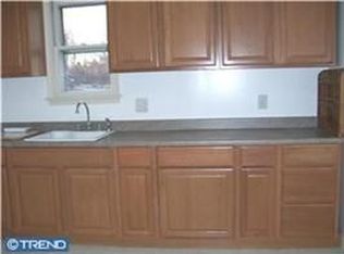 100 Buttonwood St, Pottstown, PA 19464