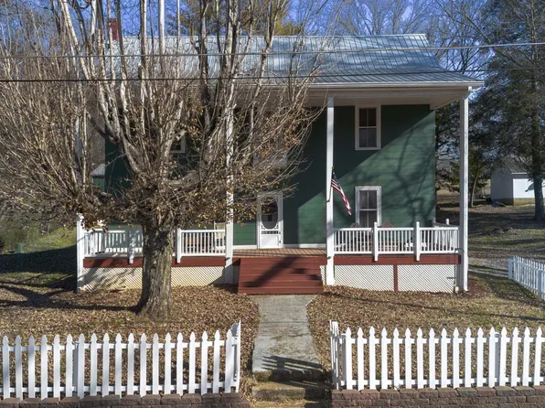485 Town Creek Rd, Benton, TN 37307