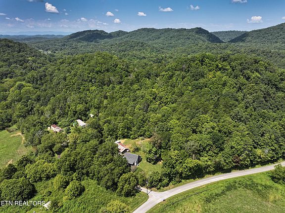 5th image of 9117 Old Tazewell Pike