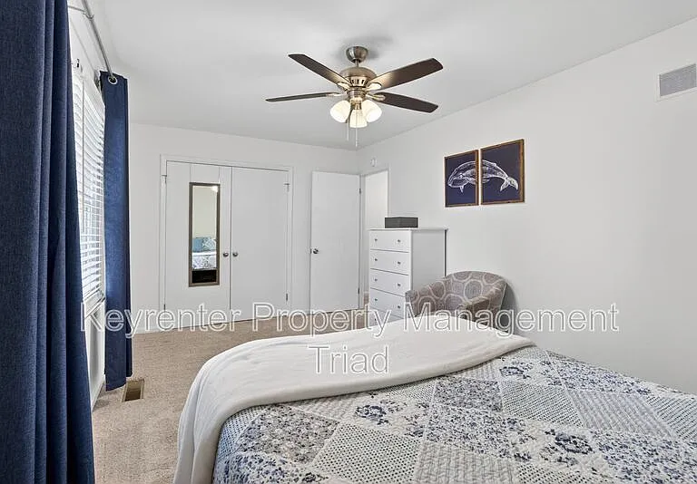 115 S Mendenhall St #C — Photo 12