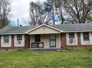 5100 Cresser St, Memphis, TN 38116