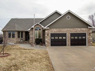 641 Seitz Dr, Salina, KS 67401