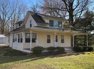 6140 Lacey Rd, Bellevue, MI 49021