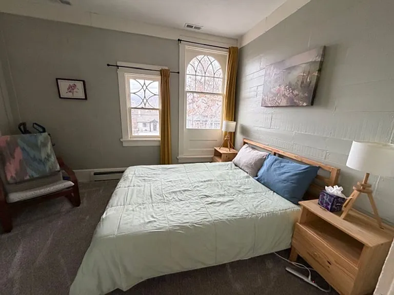 1538 S. 400 E. — Photo 12