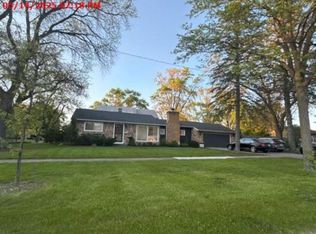 2904 Campbell St, Rolling Meadows, IL
