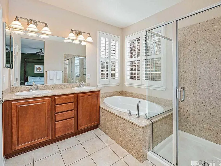 570 Little Sorrel Ct — Photo 11