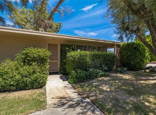 360 Cabrillo Rd APT 101, Palm Springs, CA 92262