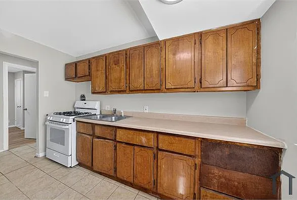 10772 Spring Garden Dr — Photo 9