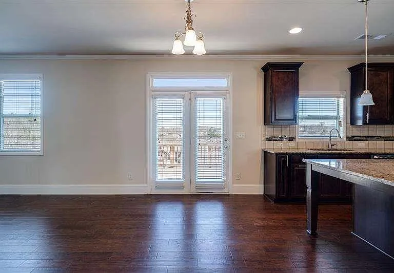 4215 Miramount Overlook — Photo 14