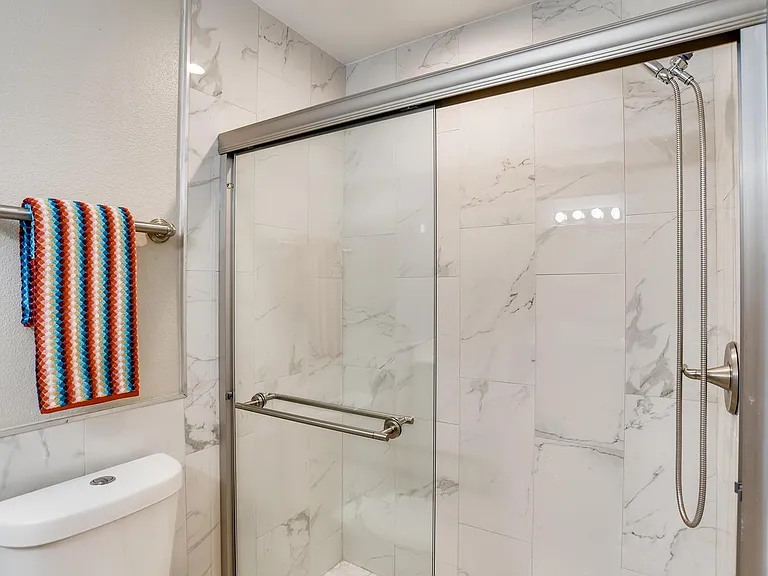 8513 Dryfield Dr #B — Photo 20