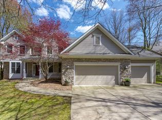 6826 Walden Park Ln, Richland, MI 49083