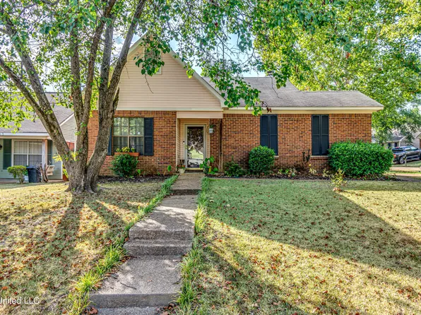 335 Cottonwood Dr, Ridgeland, MS 39157