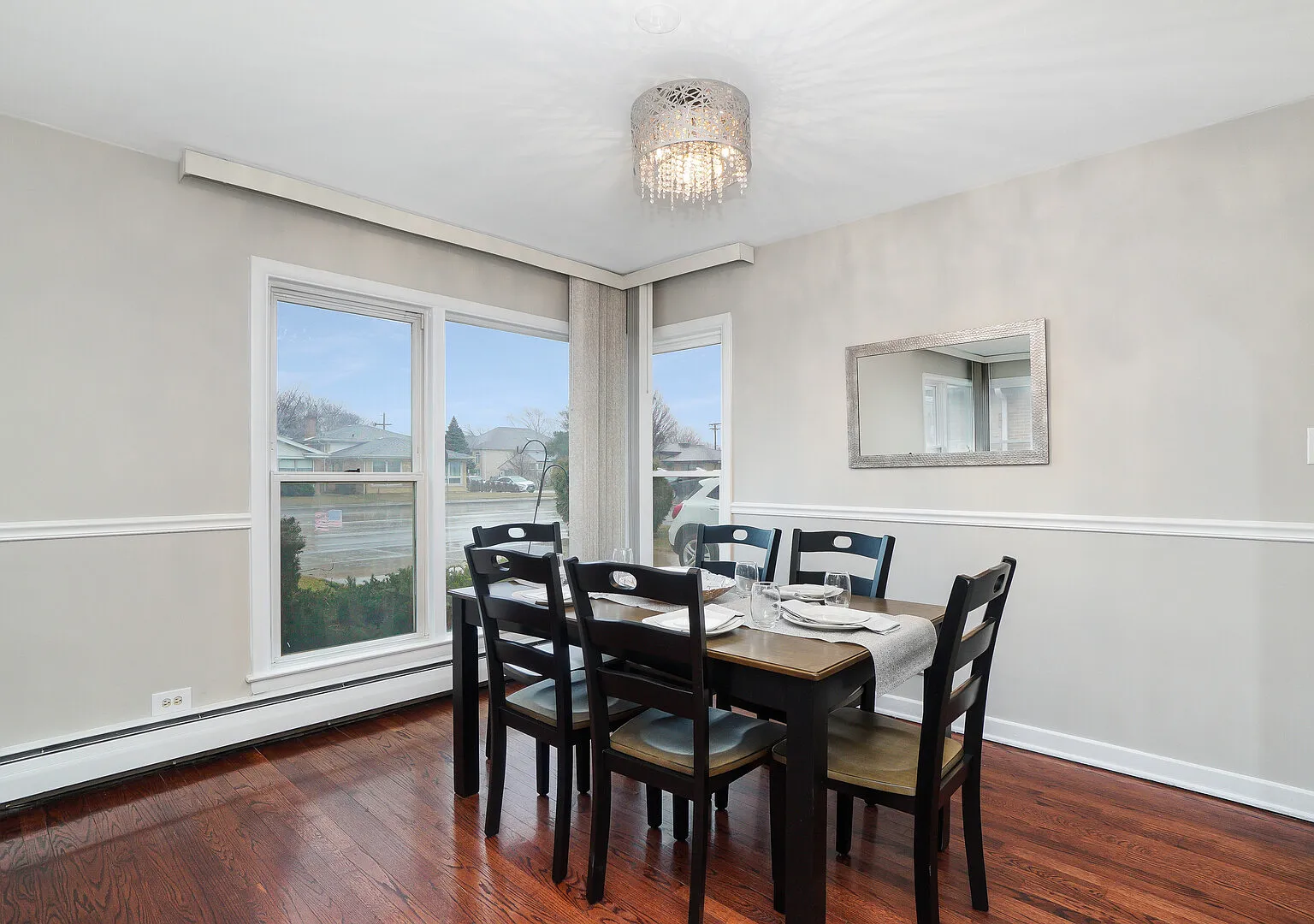 Lincolnwood Rental - N Crawford Ave — Photo 4