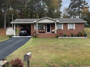 709 Hawkins Cir NW, Russellville, AL 35653