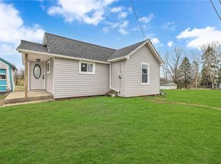 6301 Tuscarawas Rd, Industry, PA 15052