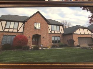 333 Middlebush Cir, Akron, OH 44321