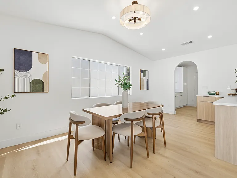 9355 Ruffner Ave — Photo 16