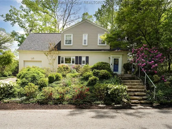 1518 Dogwood Rd, Charleston, WV 25314