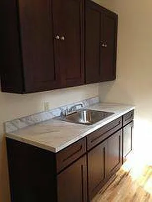 Rented by Lang Realty LLC | media 17