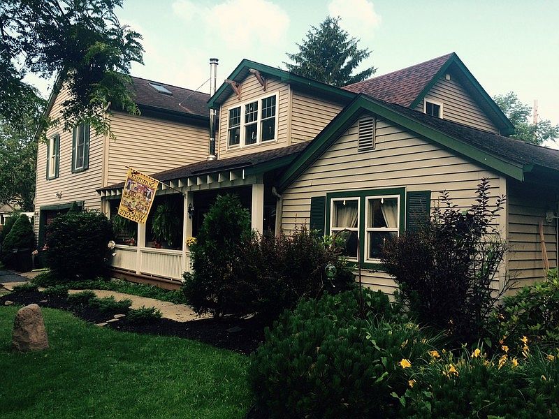1st image of 4021 N Clifford Ave