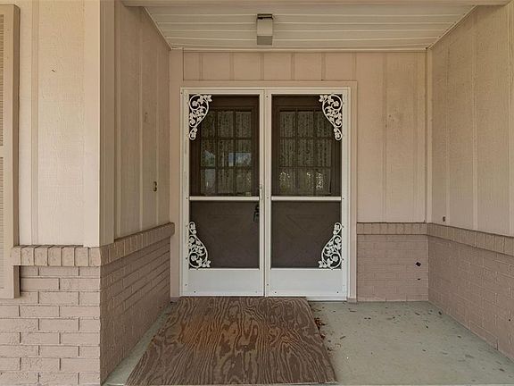 4th image of 4643 Sandpointe Dr