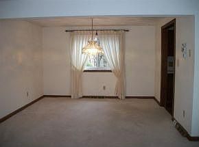 4th image of 1437 Carnegie Dr