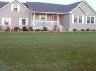 102 Dallie Dr, Knotts Island, NC 27950
