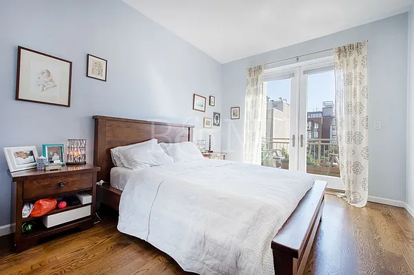 Rented by Brick&Mortar | media 18