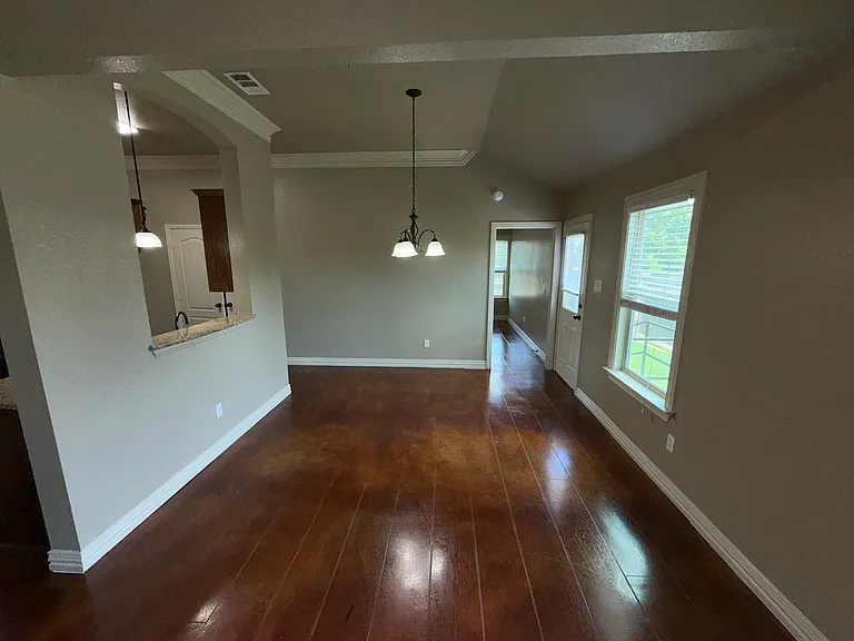 602 Ferrara Cir #A — Photo 8