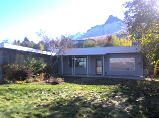 1737 Canyon Crest Dr, Wenatchee, WA 98801