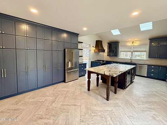 4th image of 1262 Forest Acres Drive