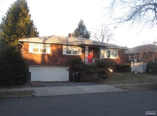 138 Fairview Ave, Rutherford, NJ 07070