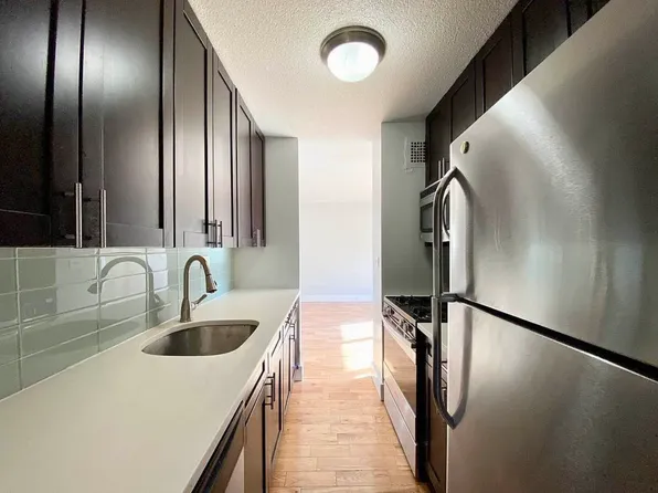 301 West 130th Street image 1 of 7